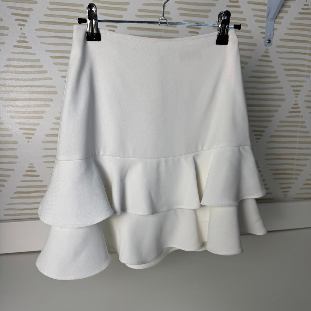 Sunday Best White Tiered Ruffle Mini Skirt – Size 00 - Picture 3 of 9